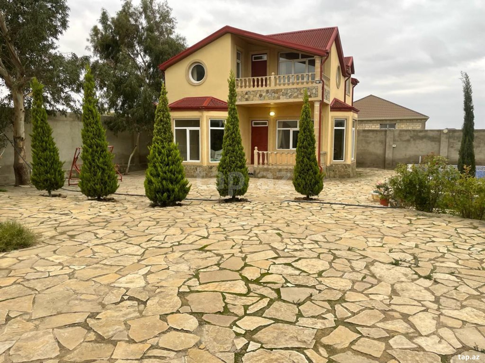 Həyət evi kirayə verilir, Fatmayı bağları