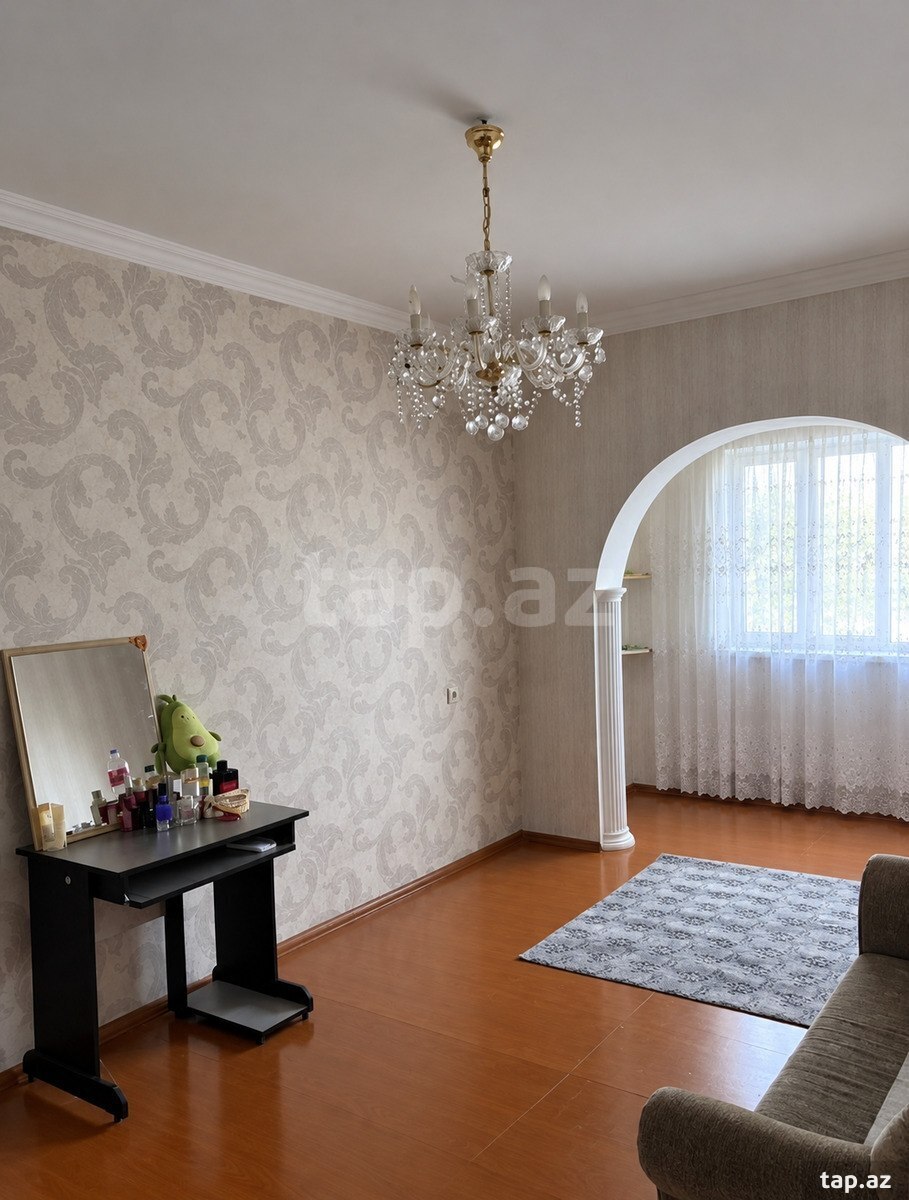 3-комн. квартира на продажу, 10-й микрорайон, Сумгаит