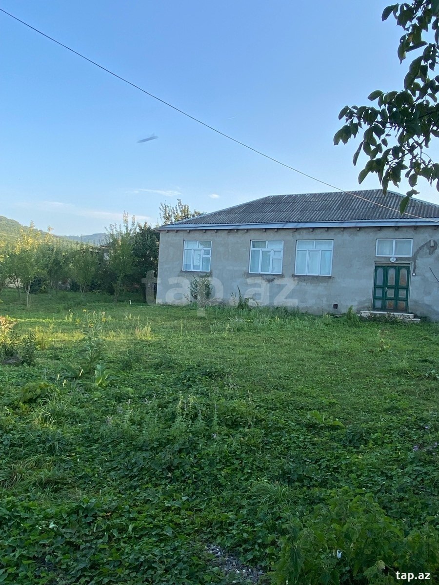 4 otaqlı həyət evi satılır, Quba