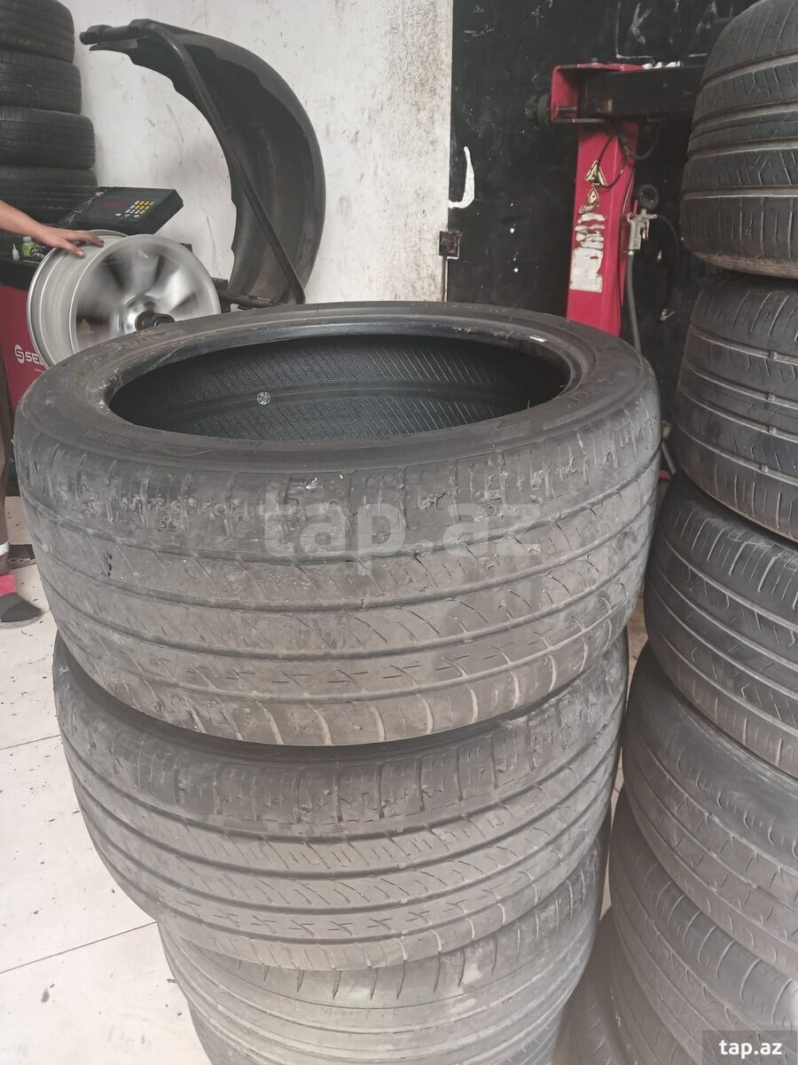 Şinlər 275/40 R20
