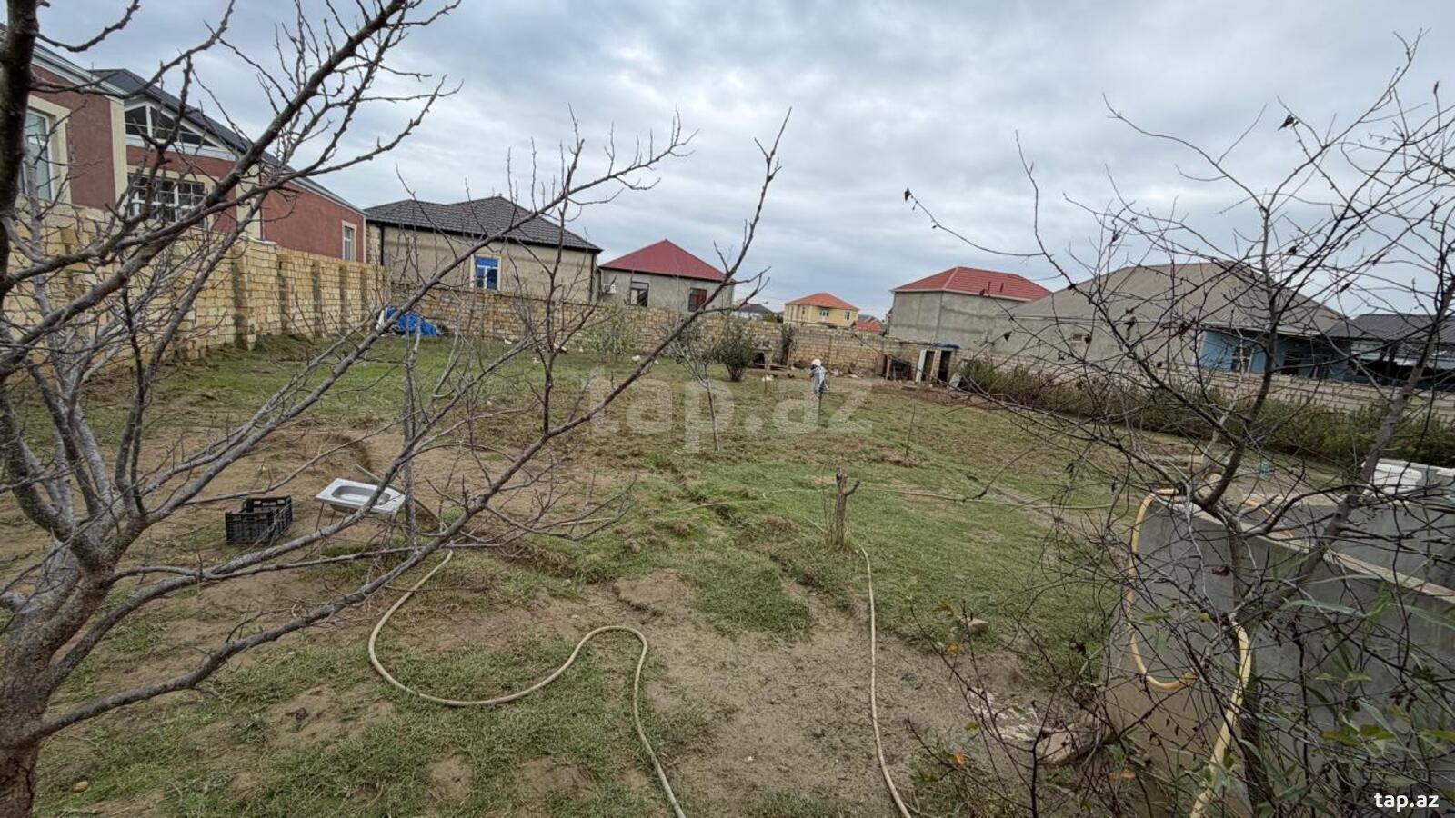 Torpaq satılır, Maştağa, Bakı