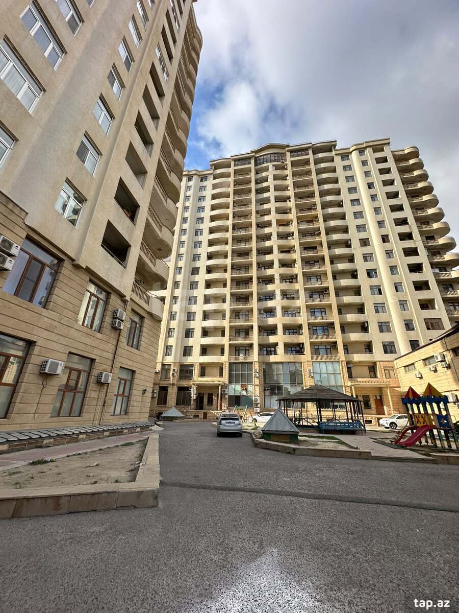 3 otaqlı mənzil satılır, Bakı