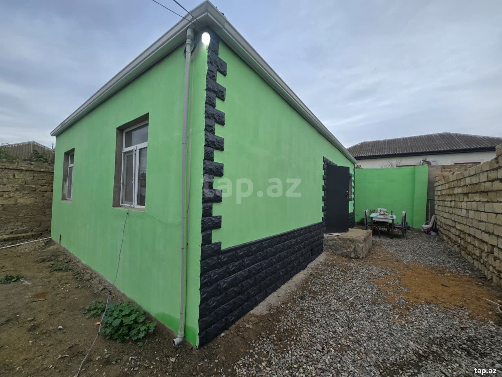 3 otaqlı həyət evi satılır, Binə, Bakı