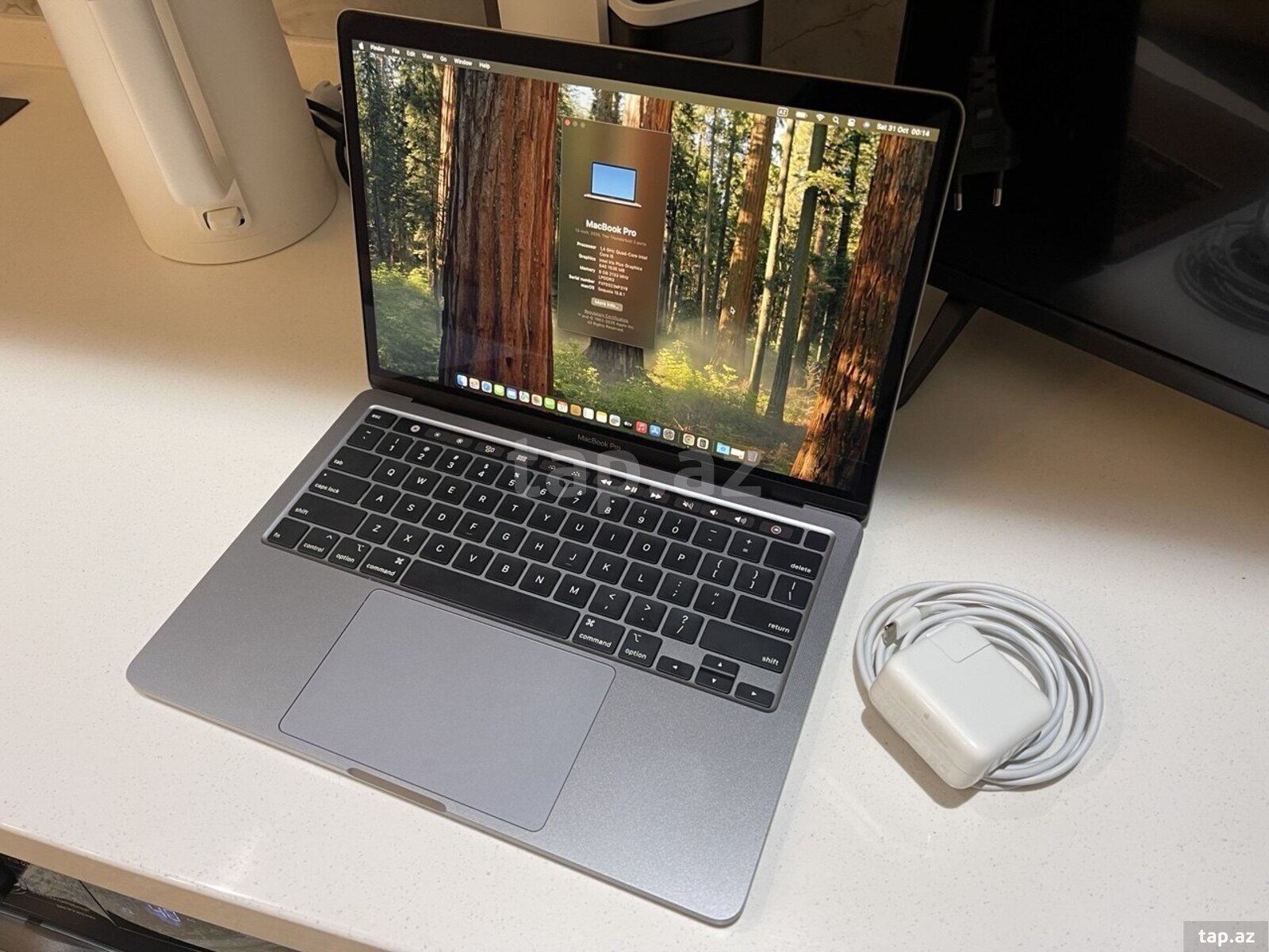 MacBook Pro 13-inch (2020) | 8GB RAM | 512GB SSD