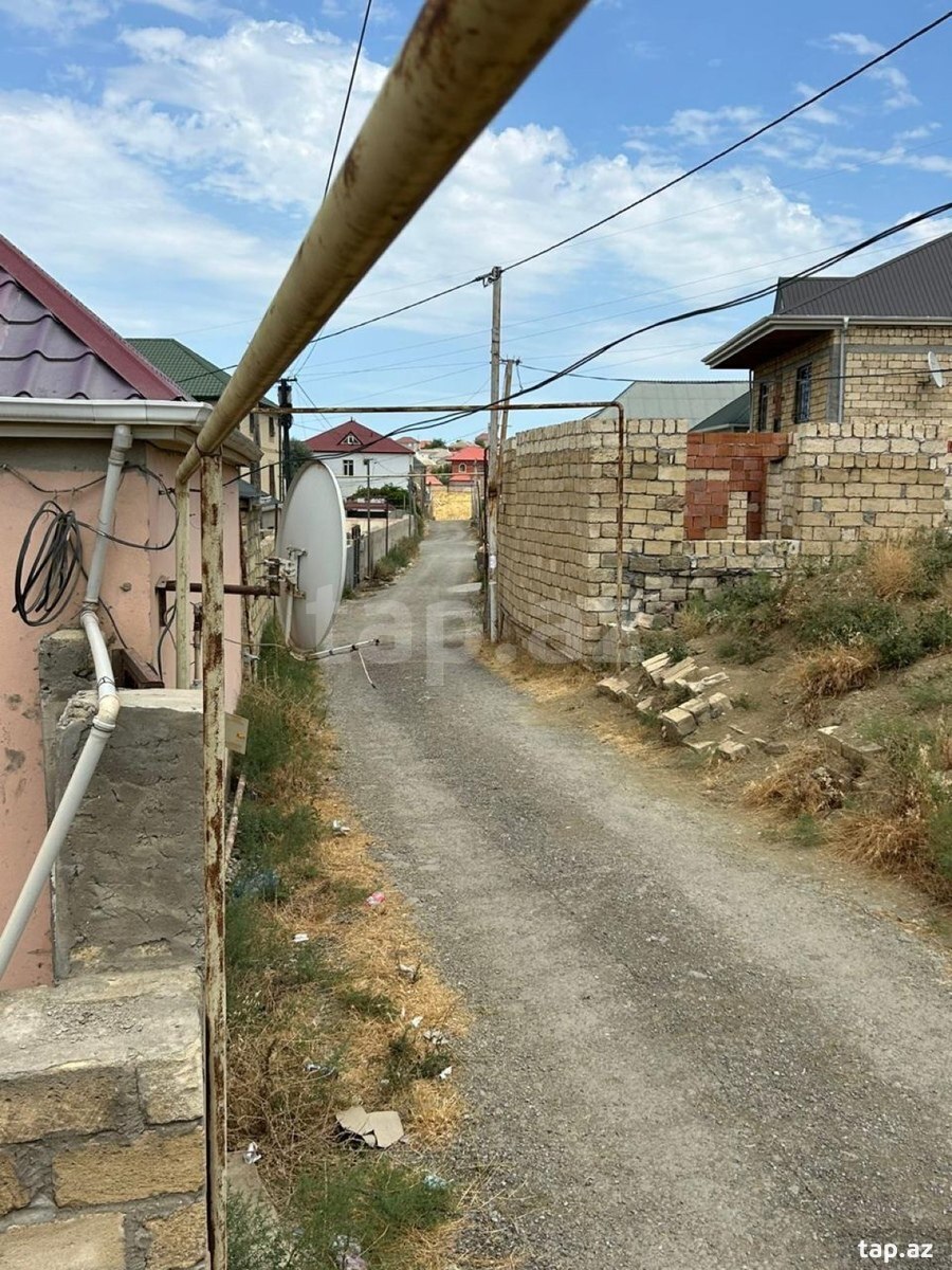 5 sot torpaq sahəsi, Hökməli qəs.