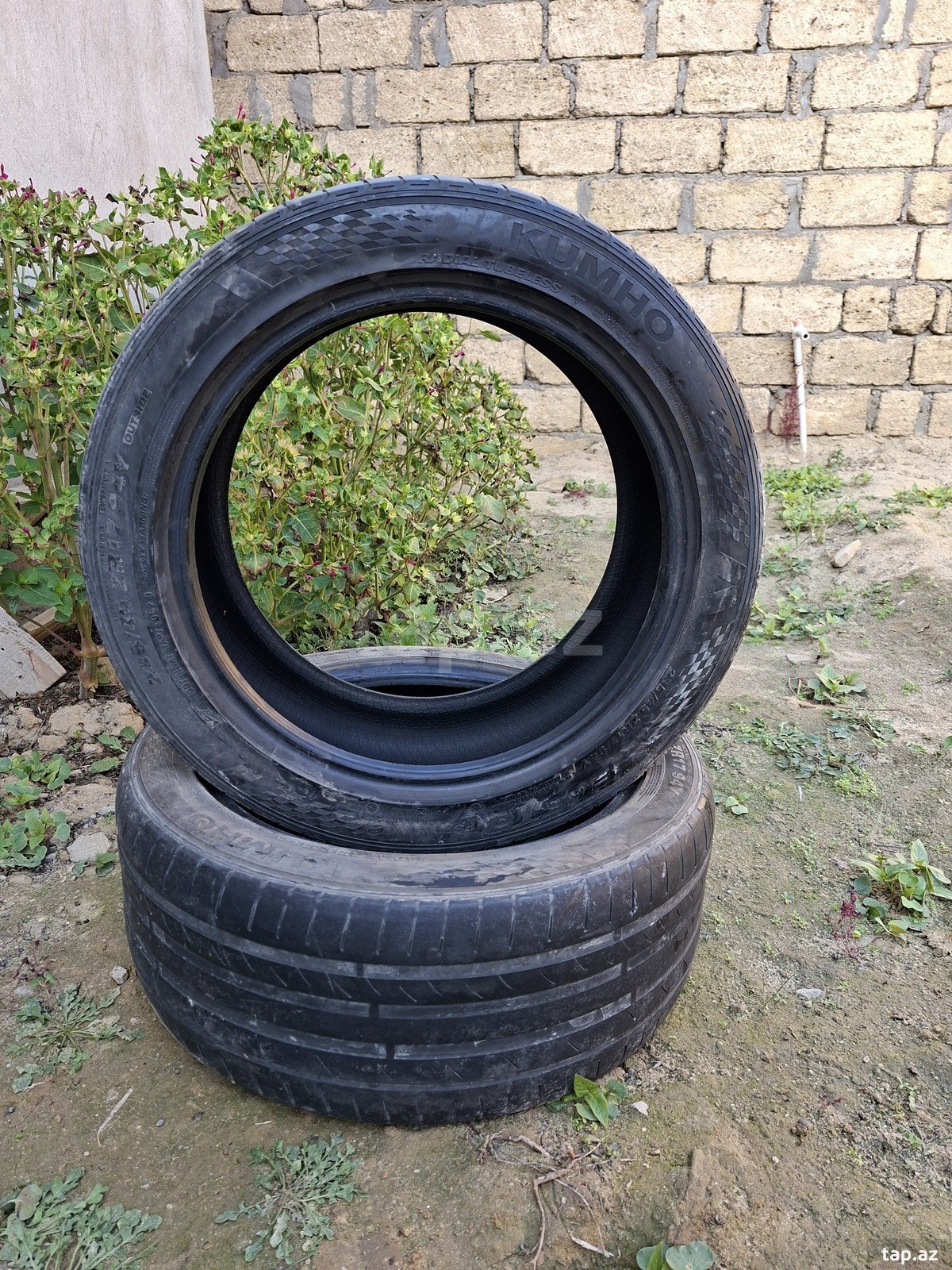 Kumho şinləri 235/45 R17
