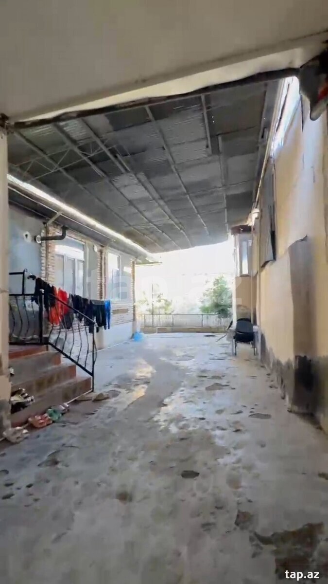 4 otaqlı həyət evi satılır, Gəncə