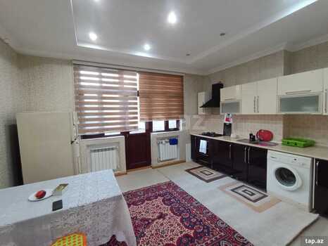3-otaqlı yeni tikili kirayə verilir, 28 May m., 160 m²