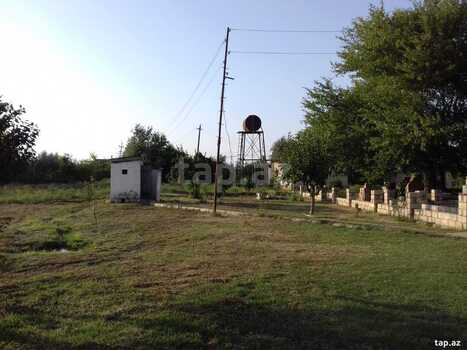 500 sot torpaq sahəsi, Salyan r.