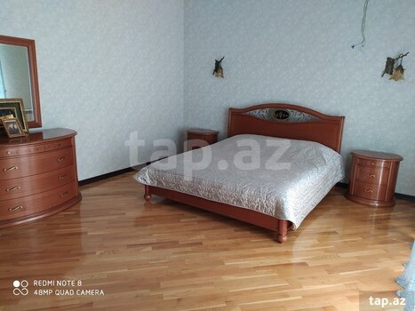 Həyət evi, Saray qəs.