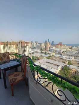 3-otaqlı yeni tikili kirayə verilir, S. Rüstəm küç. 18, 180 m²