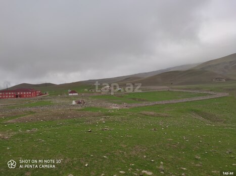 200 sot torpaq sahəsi, Xızı r. 