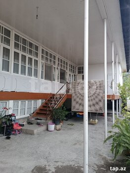 Həyət evi, Şəki ş.