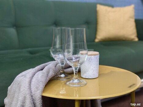 2-otaqlı mənzil kirayə verilir, Sahil m., 60 m²