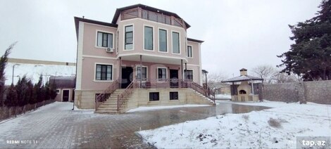 Bağ evi, Novxanı qəs.