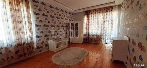 Bağ evi, Novxanı qəs.