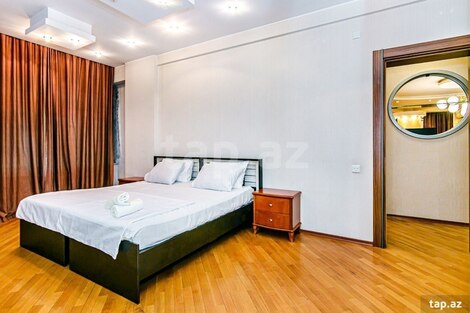 4-otaqlı yeni tikili kirayə verilir, R.Behbudov küç., 200 m²