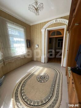 Villa, Şəki ş.