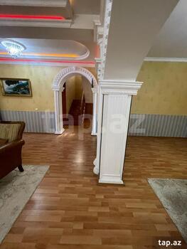 Villa, Şəki ş.
