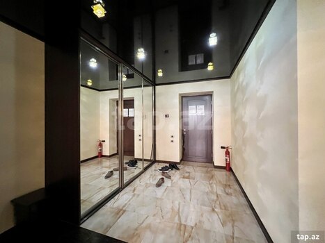 3-otaqlı yeni tikili kirayə verilir, Neftçilər pr., 165 m²