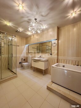 3-otaqlı yeni tikili kirayə verilir, Neftçilər pr., 165 m²