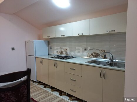 Həyət evi, İstiqlaliyyət küç.
