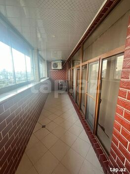 7-otaqlı yeni tikili, Mərdənov Qardaşları küç. 23, 550 m²