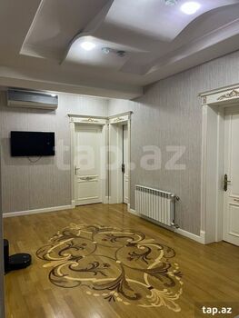 3-otaqlı yeni tikili, Moskva pr., 125 m²