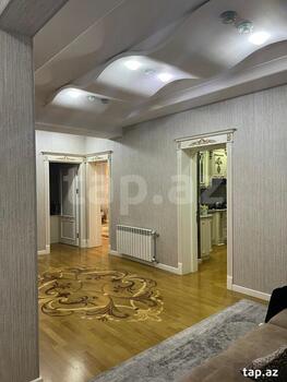3-otaqlı yeni tikili, Moskva pr., 125 m²