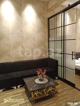 2-otaqlı yeni tikili kirayə verilir, Xəqani küç., 75 m²