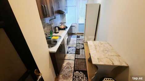 2-otaqlı mənzil kirayə verilir, 28 May küç., 70 m²