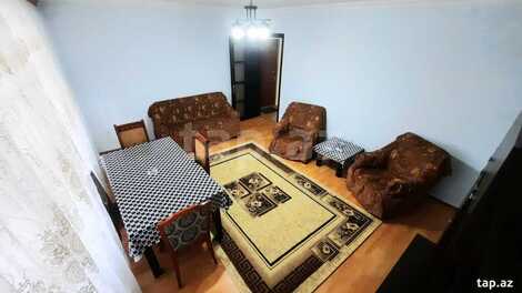 2-otaqlı mənzil kirayə verilir, 28 May küç., 70 m²