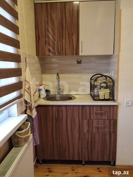 4-otaqlı mənzil, General Şıxlinski küç. 39 B, 80 m²