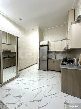 3-otaqlı yeni tikili, Əhmədli Lütfizadə küç., 74 m²