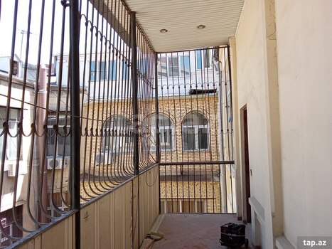 3-otaqlı mənzil kirayə verilir, Nizami küç., 120 m²