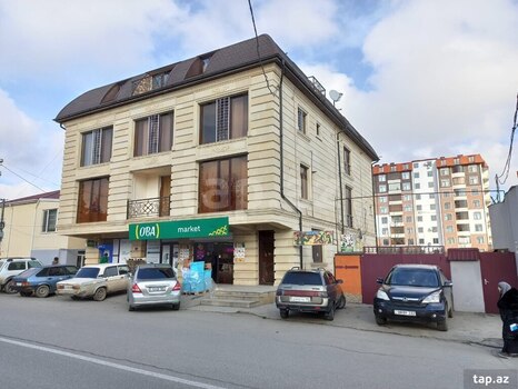 3-otaqlı yeni tikili, Qusar r., 90 m²