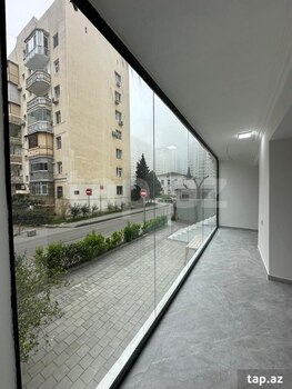 Obyekt, Sənan Kərimov küç.17