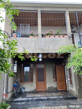 Həyət evi, Babək pr.