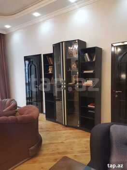 4-otaqlı yeni tikili kirayə verilir, 28 May m., 180 m²