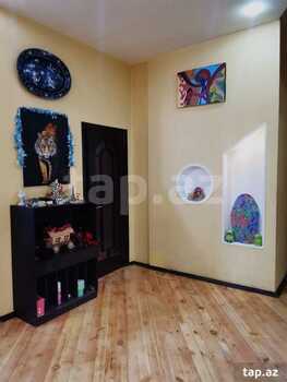 4-otaqlı yeni tikili kirayə verilir, 28 May m., 160 m²
