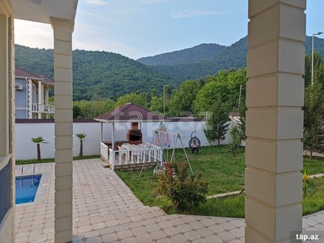 Bağ evi, Qəbələ ş.