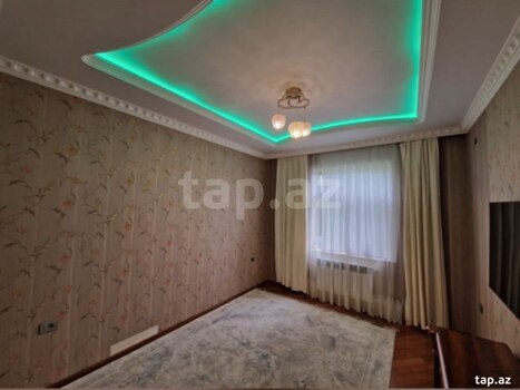 Villa, Saray qəs.