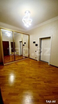 2-otaqlı yeni tikili, N.Tusi küç., 70 m²
