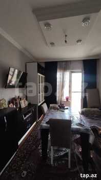 4-otaqlı mənzil, Mir Cəlal küç., 100 m²