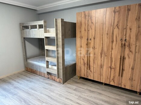 6-otaqlı yeni tikili kirayə verilir, Gəncə ş., 140 m²