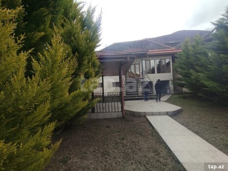 Həyət evi, Şəki ş.