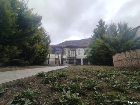 Həyət evi, Şəki ş.