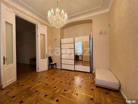 4-otaqlı mənzil kirayə verilir, Səbail r., 200 m²
