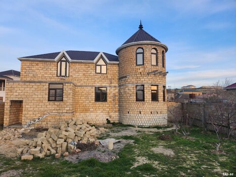 Bağ evi, Qurd dərəsi qəs.