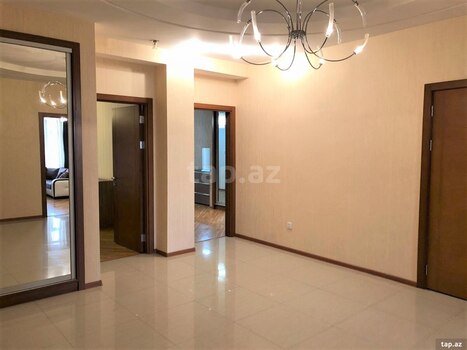 3-otaqlı yeni tikili kirayə verilir, Üzeyir Hacıbəyli küç., 190 m²